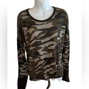 Derek Heart Camouflage Tie-Front Sweatshirt